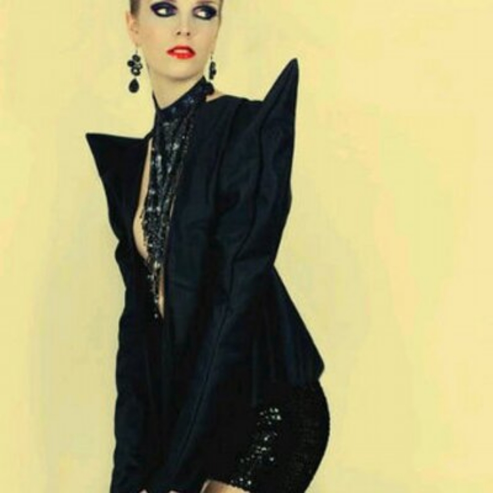 Dramatic Statement Necklace - image 1